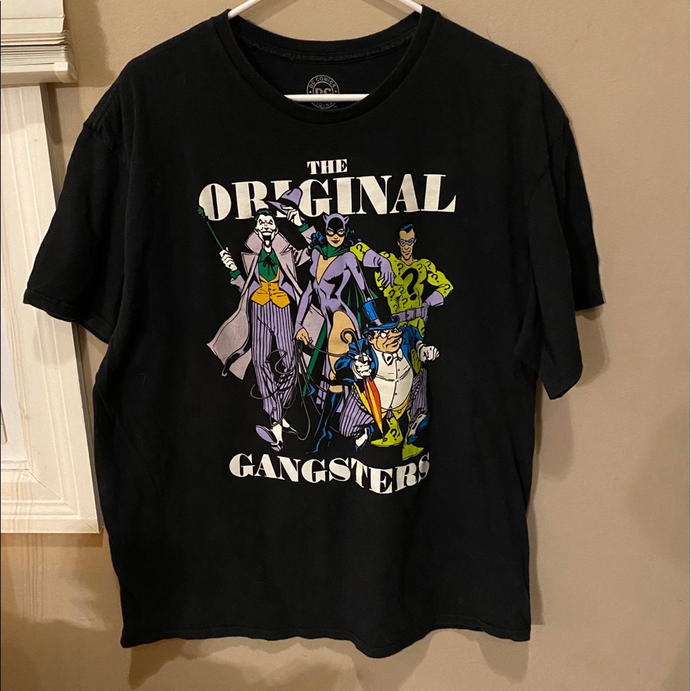 DC Comics t-shirt